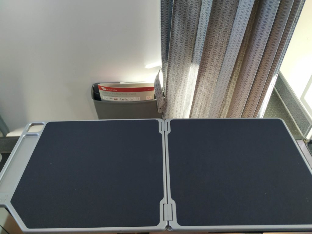 Virgin Australia Boeing 737 Business Class tray table.