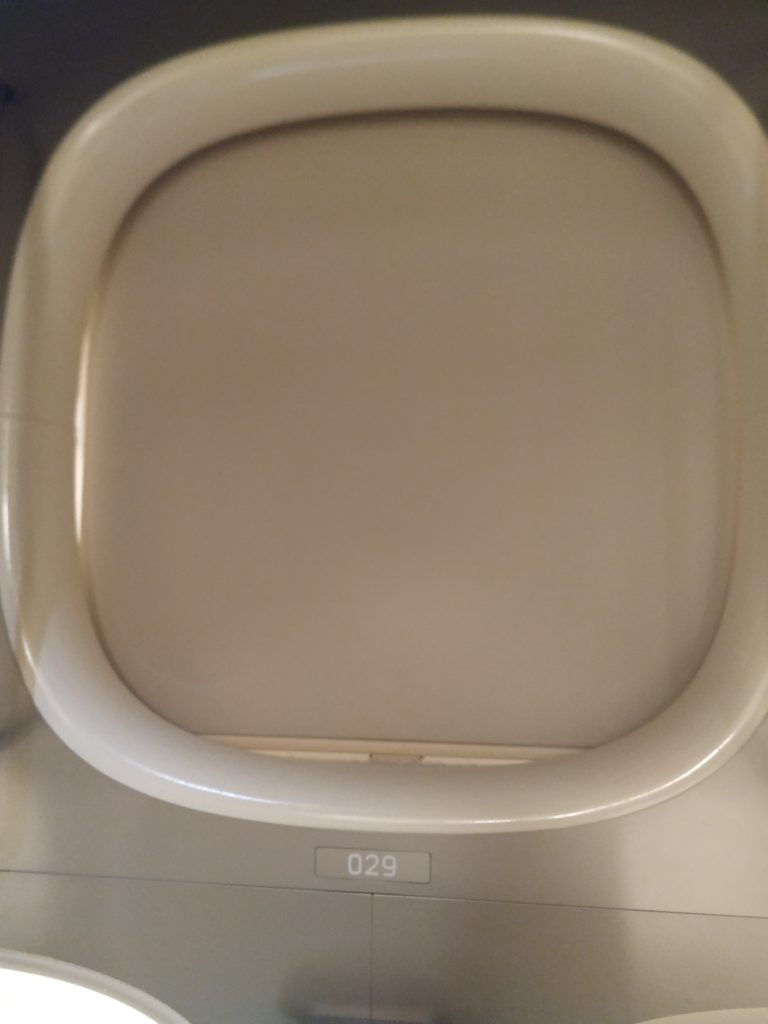 Capsule with screen down - 9 Hours hotel