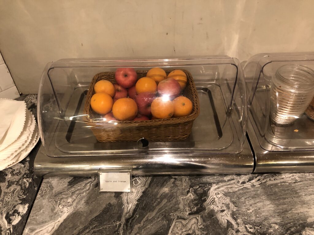 Some selection of fruit for guests of the lounge.